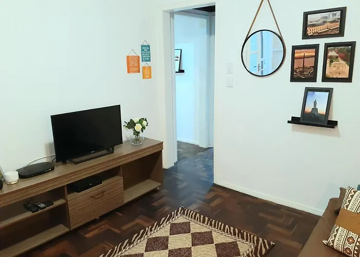 Amplo, Aconchegante E Pertinho De