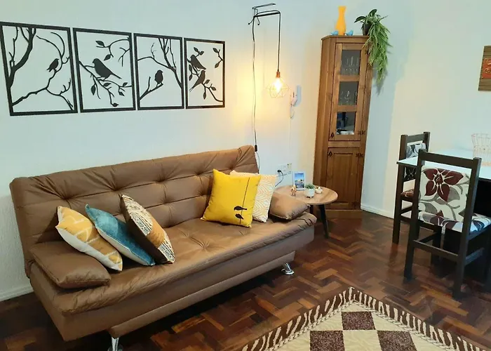 Amplo, Aconchegante E Pertinho De Porto Alegre