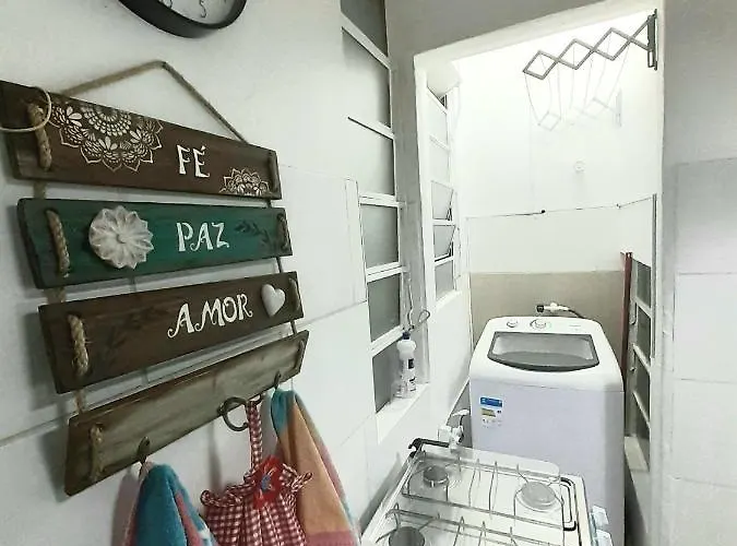 Amplo, Aconchegante E Pertinho De * Porto Alegre